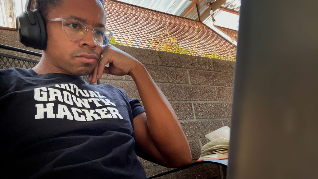 6-1/2 Hacks to Get More People Reading Your Email without Changing How You Write Your Email